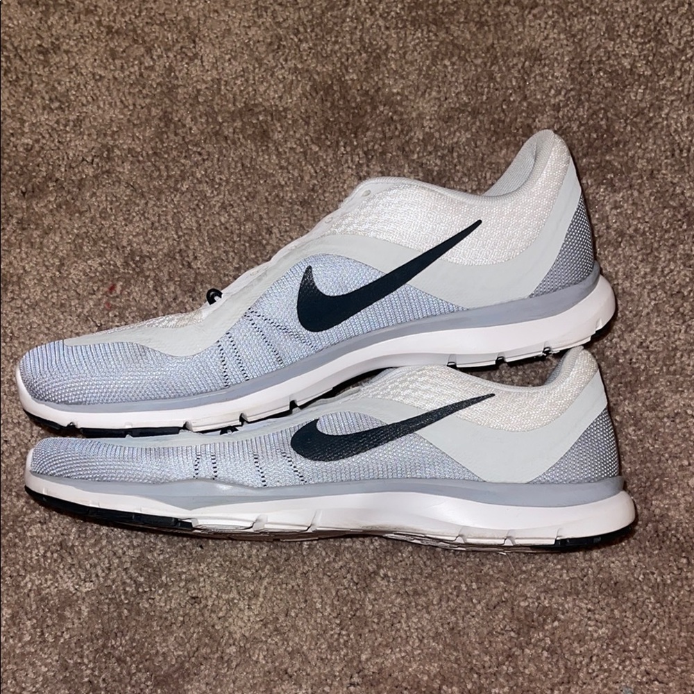 Nike Women’s Gray Running Shoes